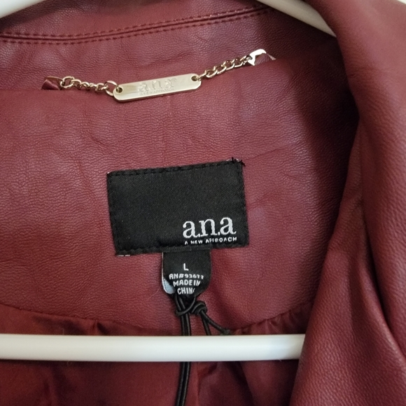 Jacket - Picture 2 of 3